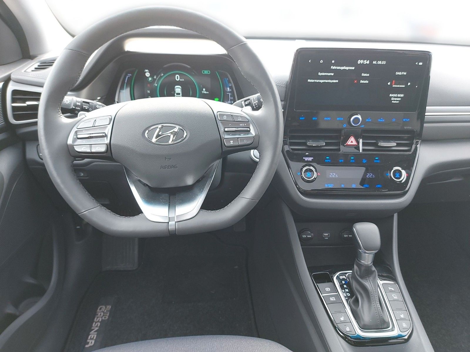 Fahrzeugabbildung Hyundai IONIQ 1.6l GDi PLUG-IN HYBRID Advantage Glasdach