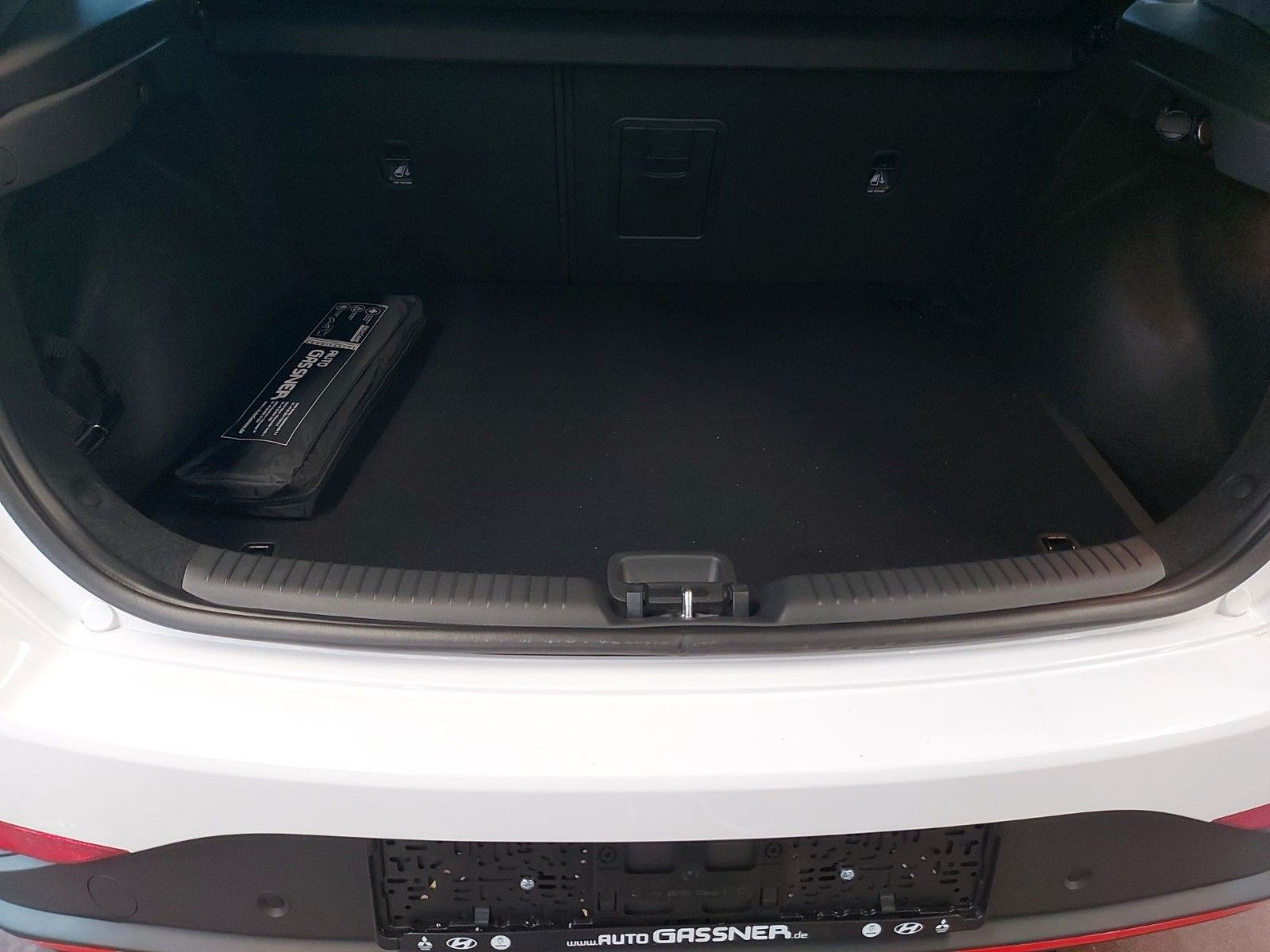 Fahrzeugabbildung Hyundai i30 N Performance DCT N-Sportschalensitze+Assist