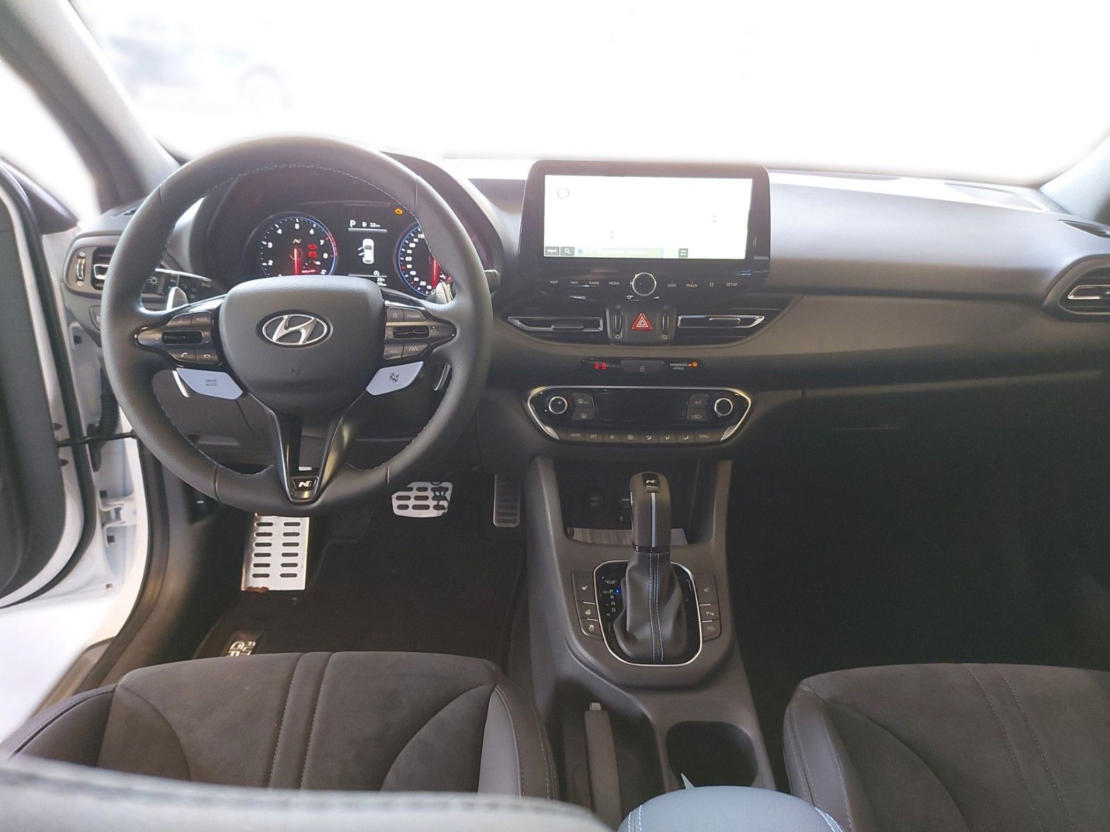 Fahrzeugabbildung Hyundai i30 N Performance DCT N-Sportschalensitze+Assist
