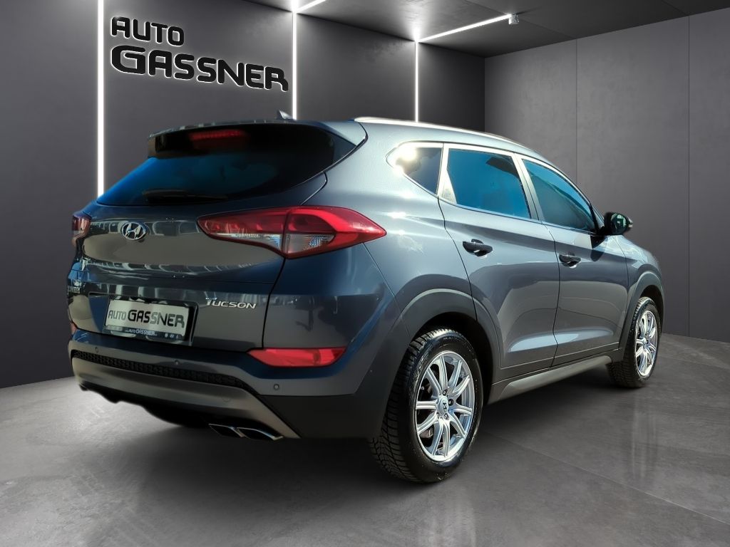Fahrzeugabbildung Hyundai TUCSON 1.6 T. M/T 2WD Style Smart, LED, 19´´ Alu