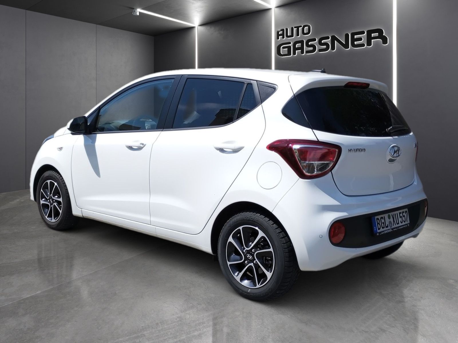 Fahrzeugabbildung Hyundai i10 FL 1.2 Trend Sicherheits+Audiopaket